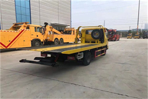 巴马非事故拖车