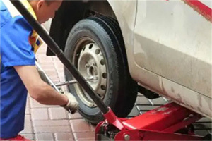 巴马附近拖车24小时服务热线电话